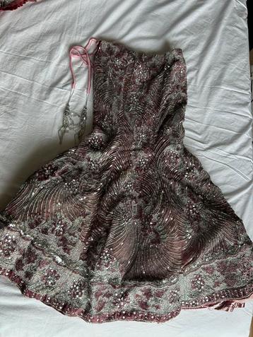 Fishcut lehenga beschikbaar voor biedingen