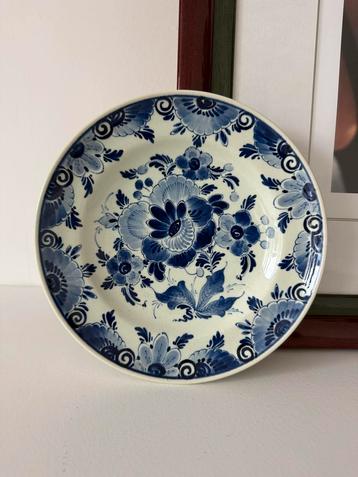 Delfts Blauw Bord - Regina - Gesigneerd beschikbaar voor biedingen