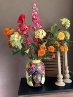 Handbeschilderde Vaas beauty and butterfly ByJ&S SALE€104,95, Ophalen of Verzenden