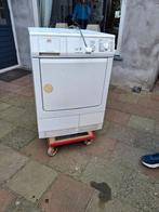 Condensdroger AEG., Witgoed en Apparatuur, Wasdrogers, Ophalen, 6 tot 8 kg, Zo goed als nieuw, 85 tot 90 cm