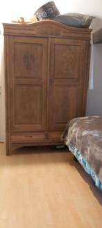 Oude houten kast, kleerkast met mooi houtsnijwerk goede staa, Antiek en Kunst, Ophalen