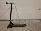 NKD stuntstep + houder, Fietsen en Brommers, Ophalen, Zo goed als nieuw, Gewone step