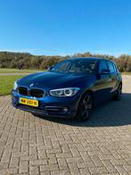 BMW 1-Serie 118i 136pk Aut 2017 Blauw, Auto's, BMW, 65 €/maand, USB, Blauw, Origineel Nederlands