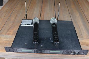 Shure draadloze microfoon set met Beta 87A koppen   beschikbaar voor biedingen