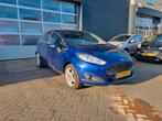 Ford Fiësta 1.0 125PK 5D 2014 Titanium DISTRIBUTIE DEFECT!, Auto's, Ford, Voorwielaandrijving, Euro 5, 23 km/l, Bedrijf