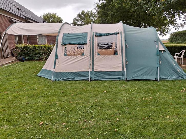 Grote Familietent - Ruim en Comfortabel, Caravans en Kamperen, Tenten, meer dan 6, Gebruikt, Ophalen