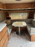 Fendt Saphir 560 Luxe gezinscaravan 2018 zo goed als nieuw, Caravans en Kamperen, Caravans, Schokbreker, Rondzit, Omvormbare zithoek