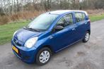 Daihatsu Cuore 1.0 5D 2010 Blauw nwe apk, Auto's, Voorwielaandrijving, Stof, 600 kg, Zwart