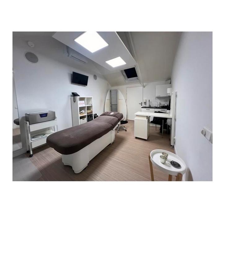 Praktijkruimte te huur in Barendrecht, Huizen en Kamers, Kamers te huur