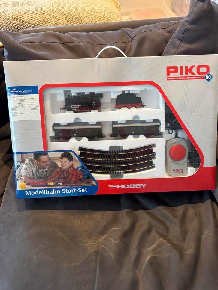 Piko HO Modelbaan Startset - Nieuwstaat!, Hobby en Vrije tijd, Modeltreinen | H0, Zo goed als nieuw, Treinset, Gelijkstroom, Piko
