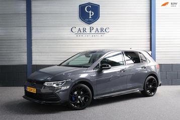 Volkswagen Golf 1.5 eTSI R-Line IQ+LED/VIRTUAL/SFEER/ALCANTA beschikbaar voor biedingen