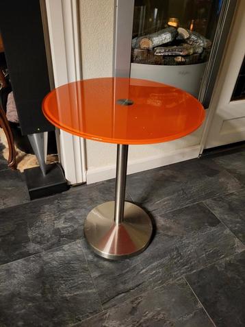Design bijzettafel rond beschikbaar voor biedingen