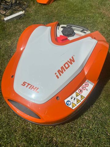 Nette STIHL 632PC robotmaaier beschikbaar voor biedingen
