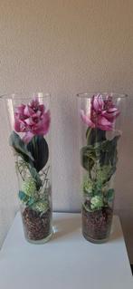 Decoratieve bloemen in glazen vaas, Huis en Inrichting, Ophalen, Zo goed als nieuw, Binnen