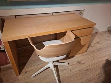 Ikea bureau + bureaustoel - klaar voor een nieuw leven! beschikbaar voor biedingen