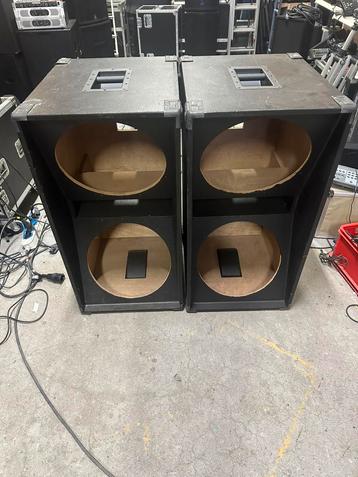 2!stuks lege baskasten dubbel 18inch beschikbaar voor biedingen