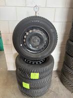 Winterwielen set VW Up 175/65 R14 Kumho 8mm, Ophalen, 14 inch, Gebruikt, 175 mm