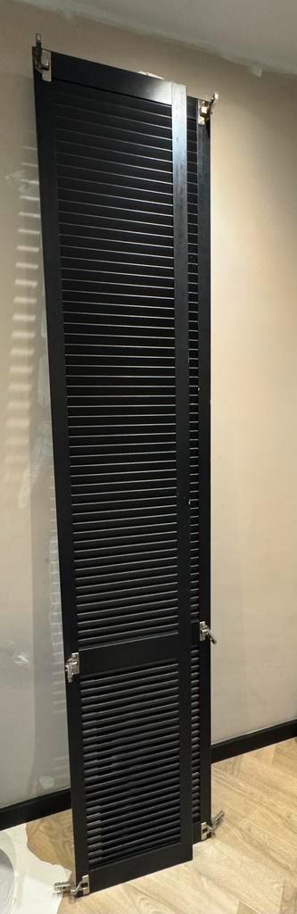 Louvredeur grenen gelakt zwart RAL9011 242,2 x 39,4 cm, Huis en Inrichting, Woonaccessoires | Kamerschermen, Gebruikt, Ophalen