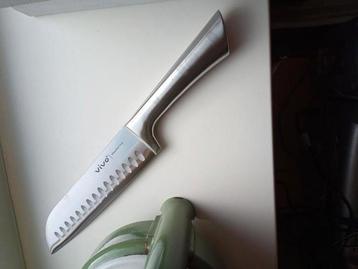 Vleesmes  Santoku mes beschikbaar voor biedingen