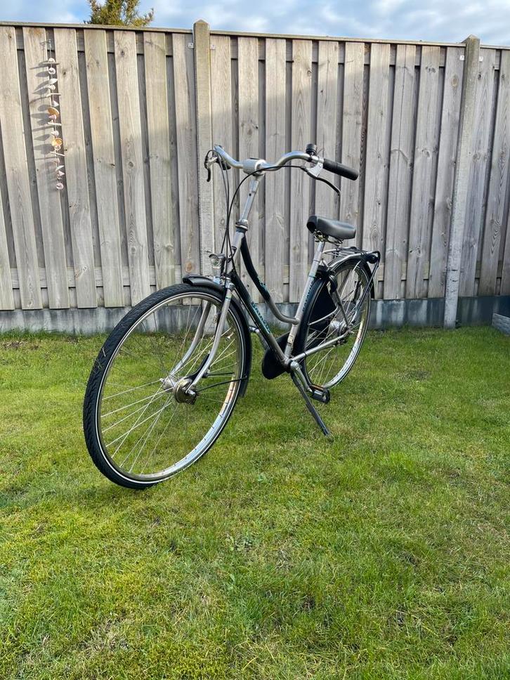 28 inch damesfiets batavus, Fietsen en Brommers, Fietsen | Dames | Omafietsen, Zo goed als nieuw, 47 tot 50 cm, Versnellingen
