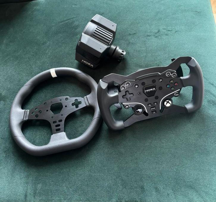 MOZA R3 + Formula wheel mod, Computers en Software, Joysticks, Zo goed als nieuw, Ophalen