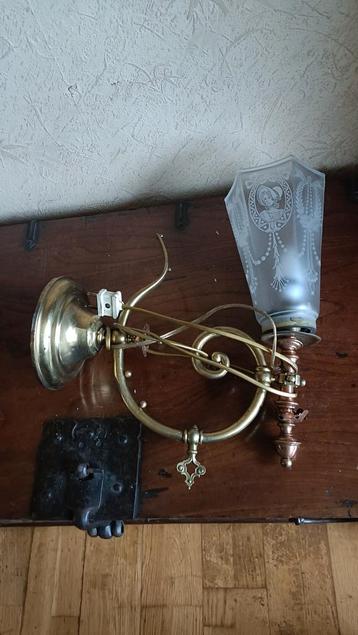 Antieke Wandlamp met Geëtst Glas beschikbaar voor biedingen