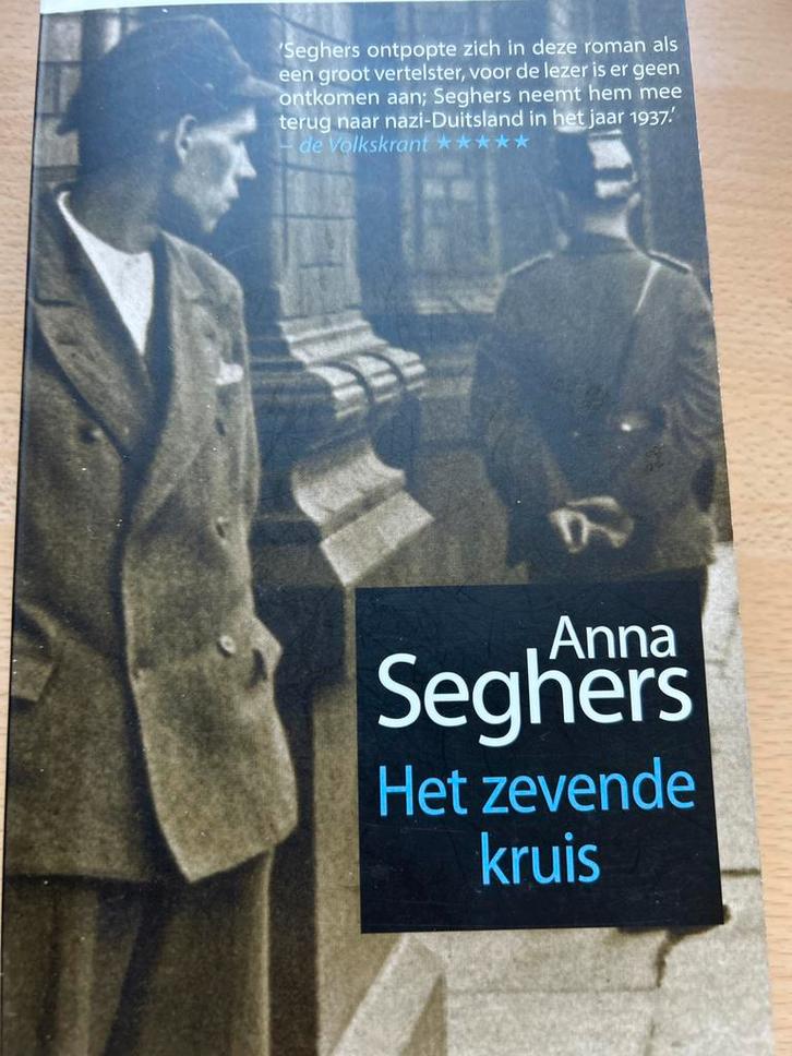 Het zevende kruis - Anna Seghers, Boeken, Romans, Zo goed als nieuw, Nederland, Ophalen of Verzenden