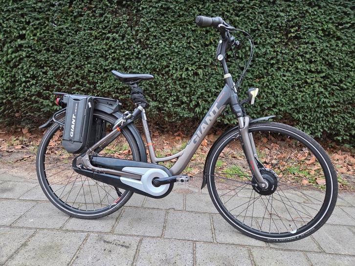!!IZGST!! Ebike Giant Ease E+ HYBRID 2 ACCU'S 1538KM, Fietsen en Brommers, Fietsen | Dames | Damesfietsen, Zo goed als nieuw, Giant