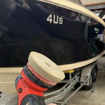 BOOT POETSEN EN REINIGEN OP LOCATIE  beschikbaar voor biedingen
