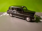 Welly - Austin FX4 London Taxi [zwart] 1/40, Verzenden, Gebruikt, Auto