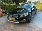 Volvo V60 D6 Twin Engine 288pk Geartronic AWD Plug In Hybrid, Auto's, Volvo, Automaat, 1800 kg, Zwart, Vierwielaandrijving