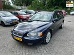 Volvo V70 2.5T Summum // APK 17-5-2026 // AUTOMAAT, Auto's, 1525 kg, Blauw, 2521 cc, 92 €/maand