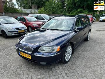 Volvo V70 2.5T Summum // APK 17-5-2026 // AUTOMAAT beschikbaar voor biedingen