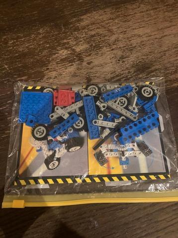 Lego 8810 8251 8282 8210 beschikbaar voor biedingen