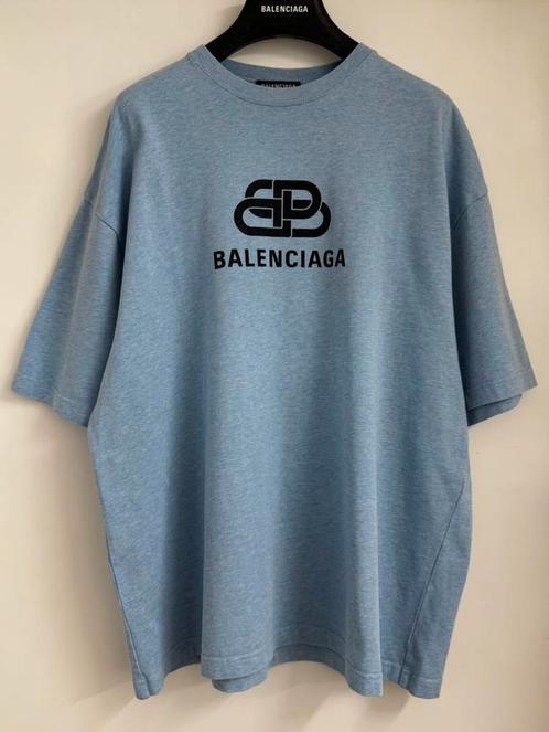 Balenciaga BB Interlock T-Shirt Baby Blauw Blue Maat L, Kleding | Heren, T-shirts, Gedragen, Maat 52/54 (L), Blauw, Ophalen of Verzenden