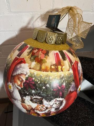 Grote kerstbal met verlichting 40x40 cm beschikbaar voor biedingen