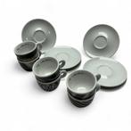 Zes Illy espressokopjes, Ophalen of Verzenden, Gebruikt, Porselein, Kop en/of schotel