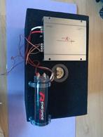 Subwoofer voor auto. Inclusief amplifier en condensator, Auto diversen, Autospeakers, Ophalen of Verzenden, Zo goed als nieuw
