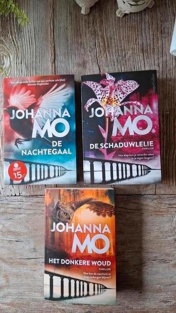 Johanna Mo (nachtegaal, schaduwlelie en het donkere woud) beschikbaar voor biedingen