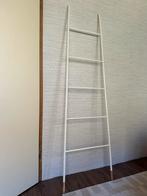 Wandrek ladder Zuiver, Ophalen, Zo goed als nieuw, Minder dan 2 meter