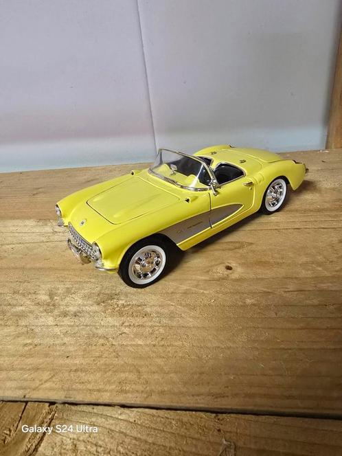 Chevrolet Corvette Convertible uit 1957., Hobby en Vrije tijd, Modelauto's | 1:18, Zo goed als nieuw, Overige merken, Ophalen