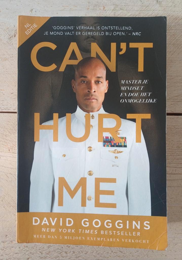 David Goggins - Can't Hurt Me (NL versie), Boeken, Biografieën, Zo goed als nieuw, Ophalen of Verzenden
