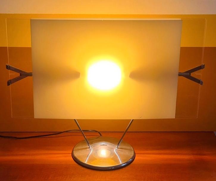 Exclusieve design tafellamp. Franco Raggi Italië, Huis en Inrichting, Lampen | Tafellampen, Ophalen