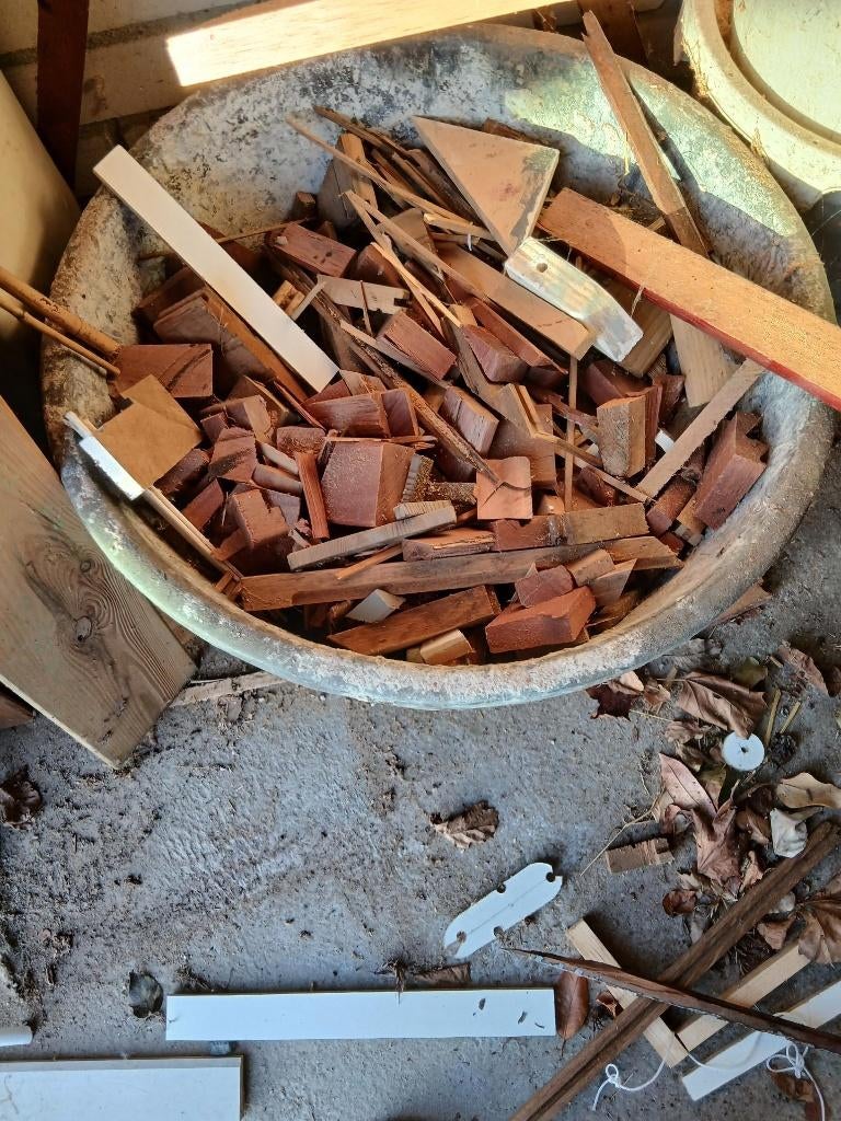 Kachelhout hardhout, Tuin en Terras, Minder dan 3 m³, Ophalen, Overige houtsoorten, Blokken