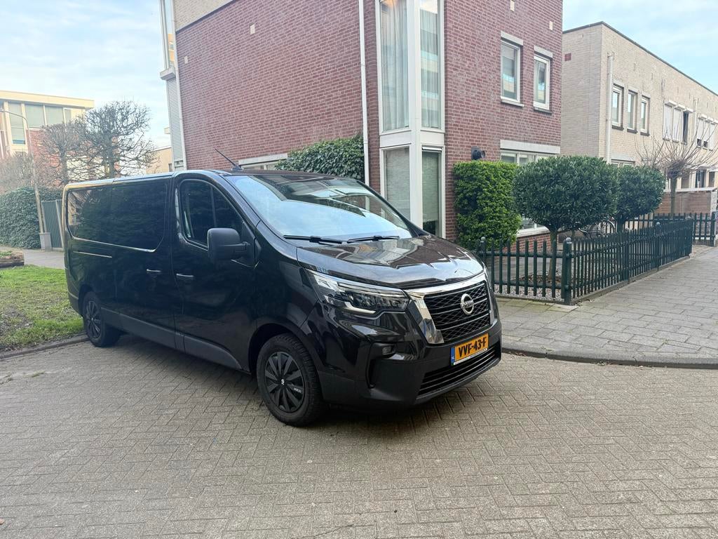 Nissan Primastar 2.0 dCi 130pk L2h1 3000 2023 Zwart, Auto's, Bestelauto's, Voorwielaandrijving, Stof, 4 cilinders, Zwart