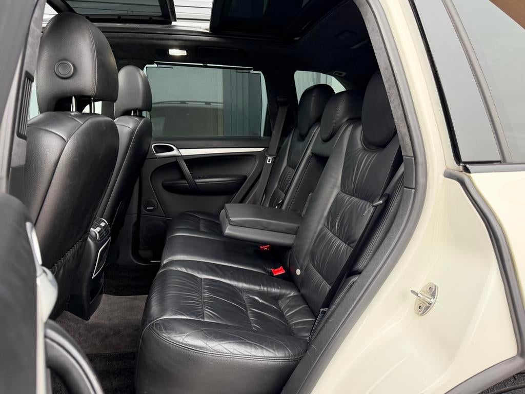 Porsche Cayenne 4.8 V8 TURBO S 501PK+ CarPlay 21” 3xPano TV!, Automaat, Cayenne, 4800 cc, 2500 kg