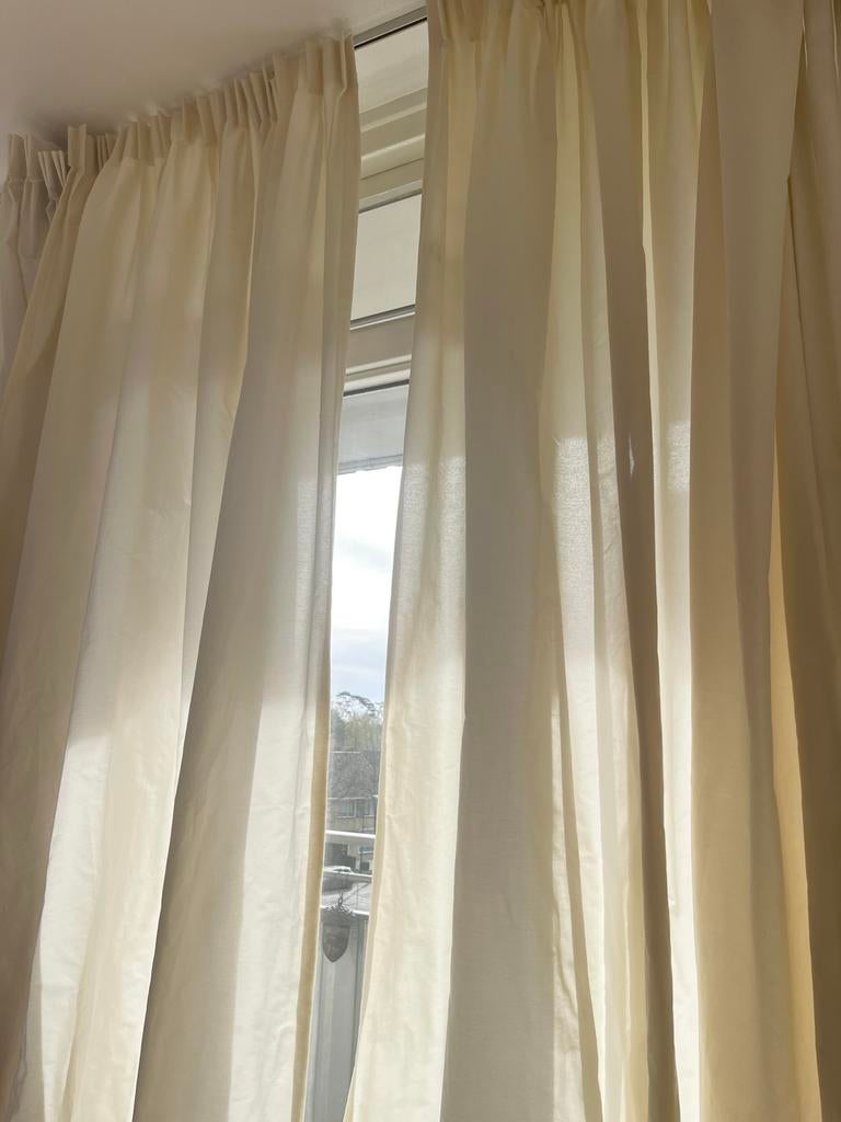 Gordijn, Ophalen, Zo goed als nieuw, 200 cm of meer