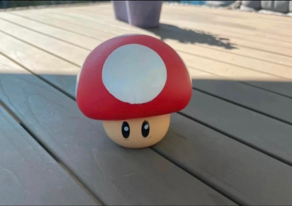 Toad spaarpot mushroom paddestoel uit Super Mario galaxy, Ophalen of Verzenden, Kunststof, Strip- of Tekenfilmfiguur