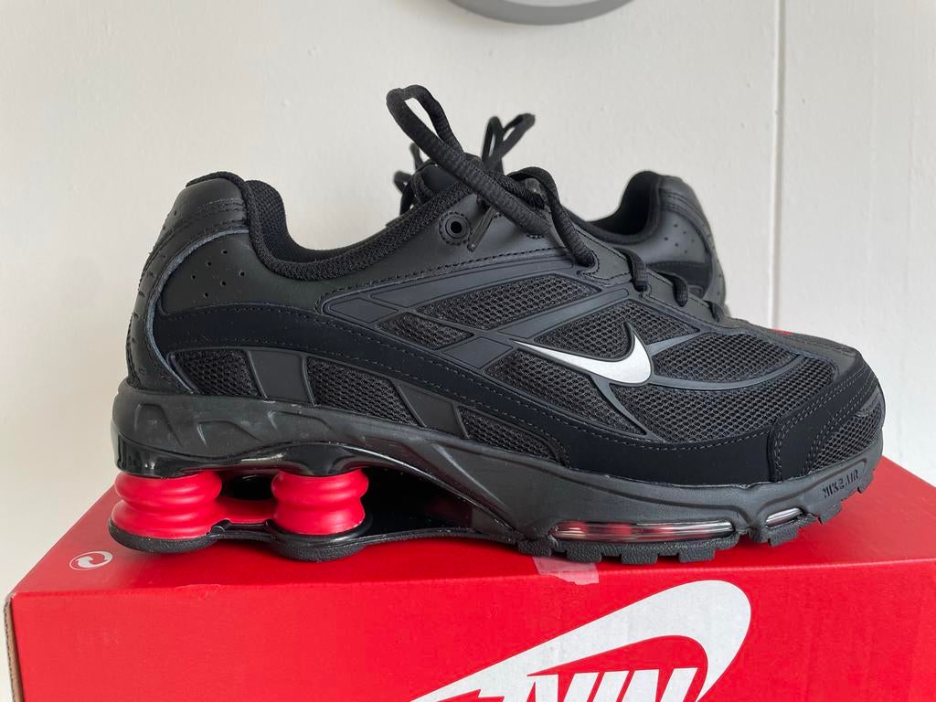 Nike Shox TL Nova Zwart/Rood - Maat 40, Ophalen of Verzenden, Nieuw, Zwart, Sneakers of Gympen