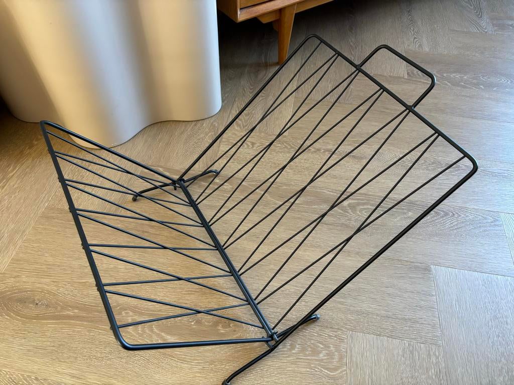 Zwart metalen lectuurbak, Ophalen of Verzenden, Zo goed als nieuw